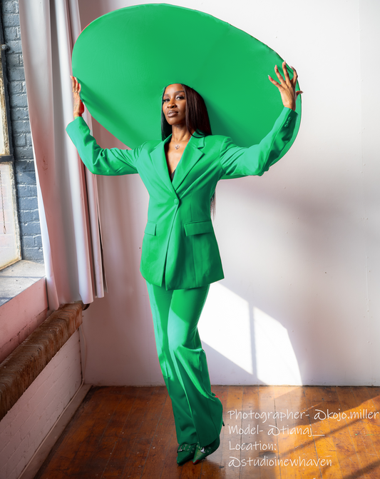 Showstopping Green Couture Hat 42" Across