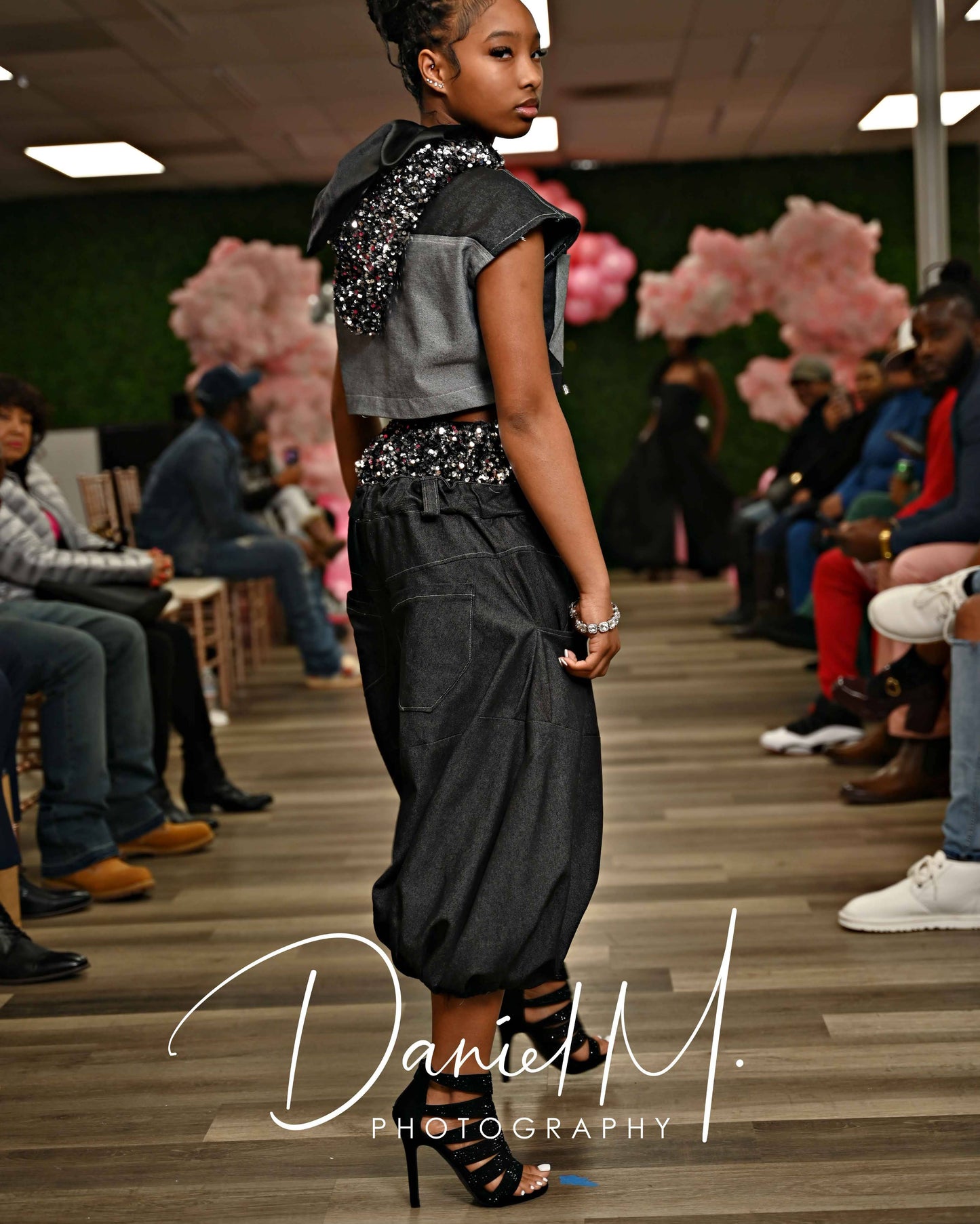 Dark Denim Dramatic Capri Pants